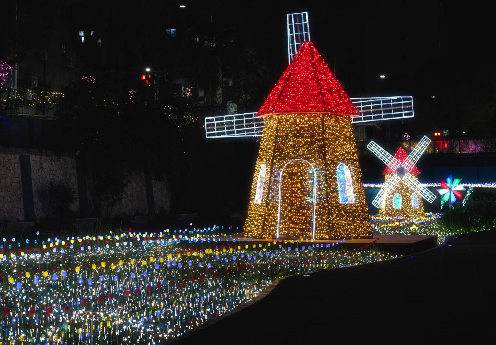 2026 Zhonggang Canal Projection Mapping — Starlight Galaxy