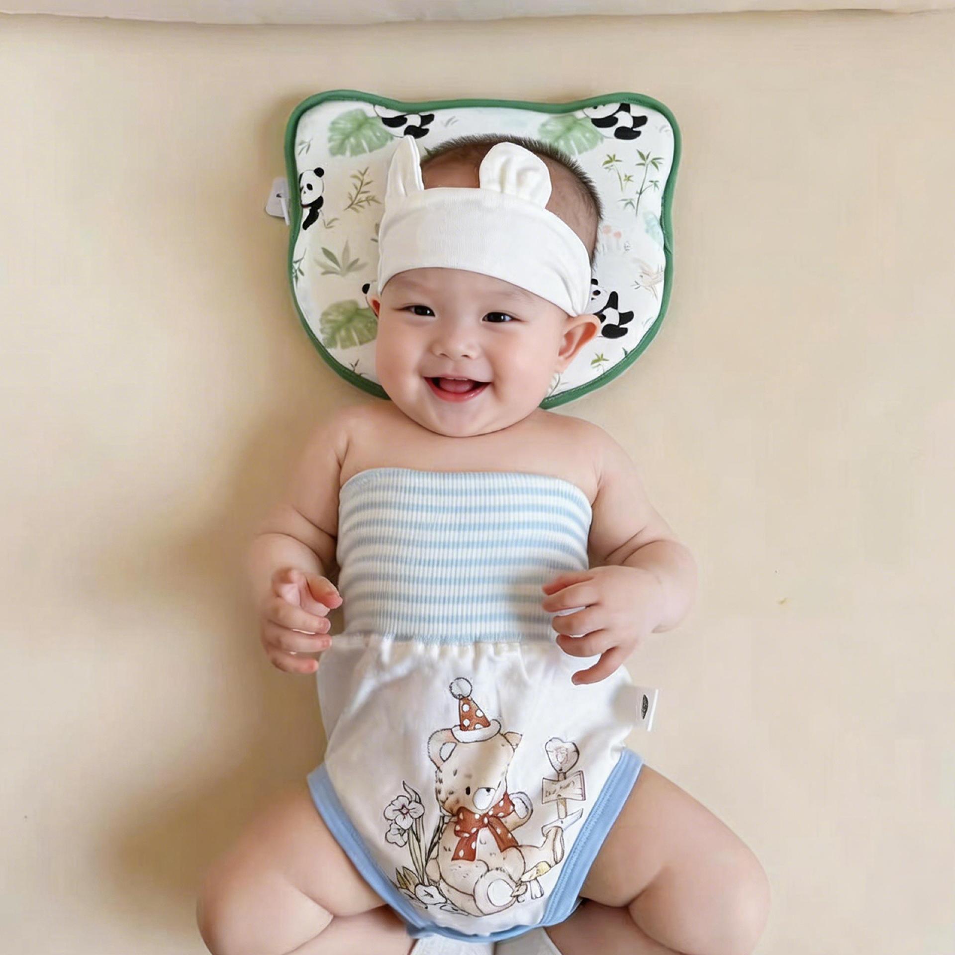 Bear-shaped Baby Anti-roll Pillow